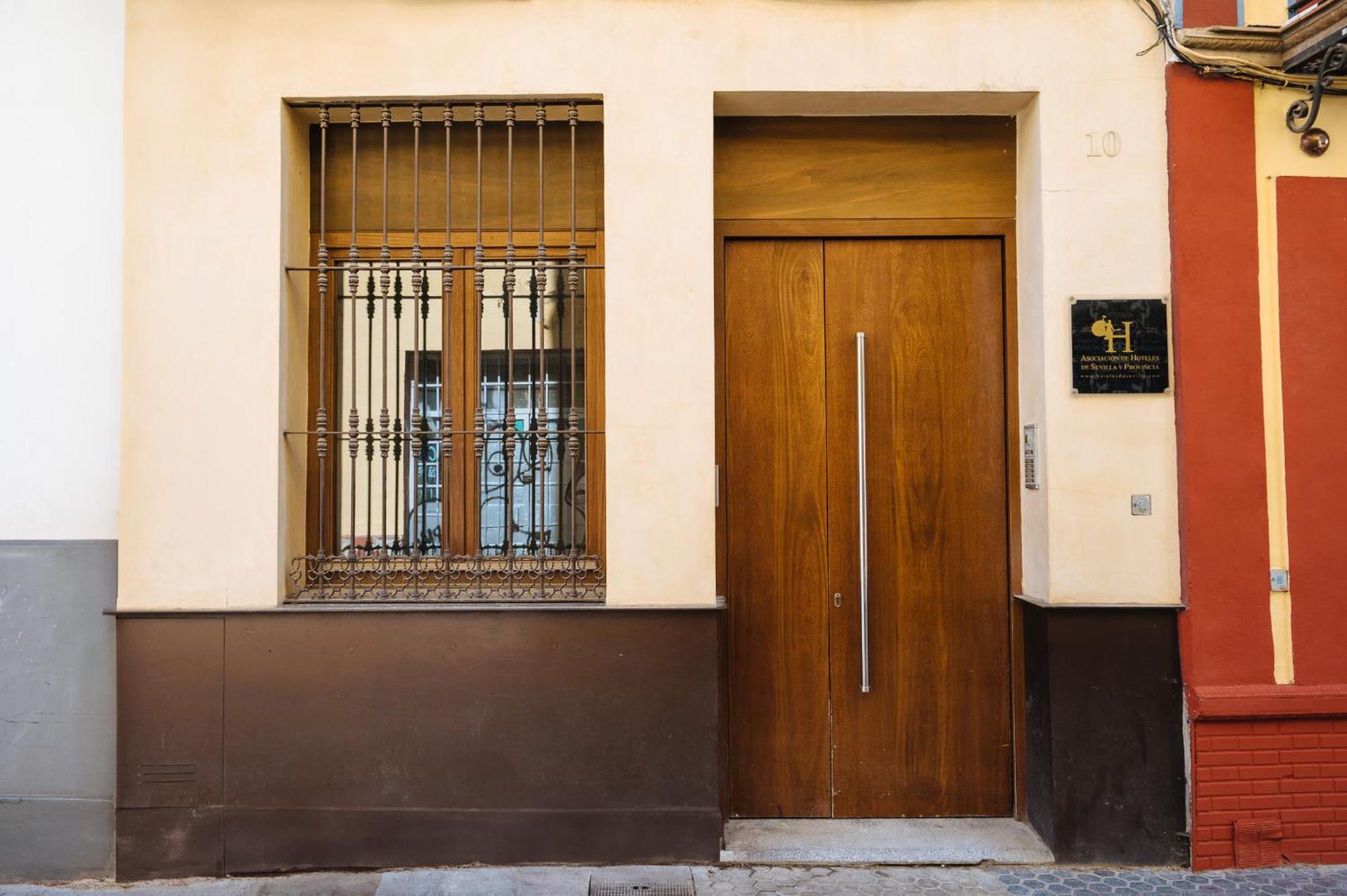 Apartamentos La Vistosona סביליה מראה חיצוני תמונה