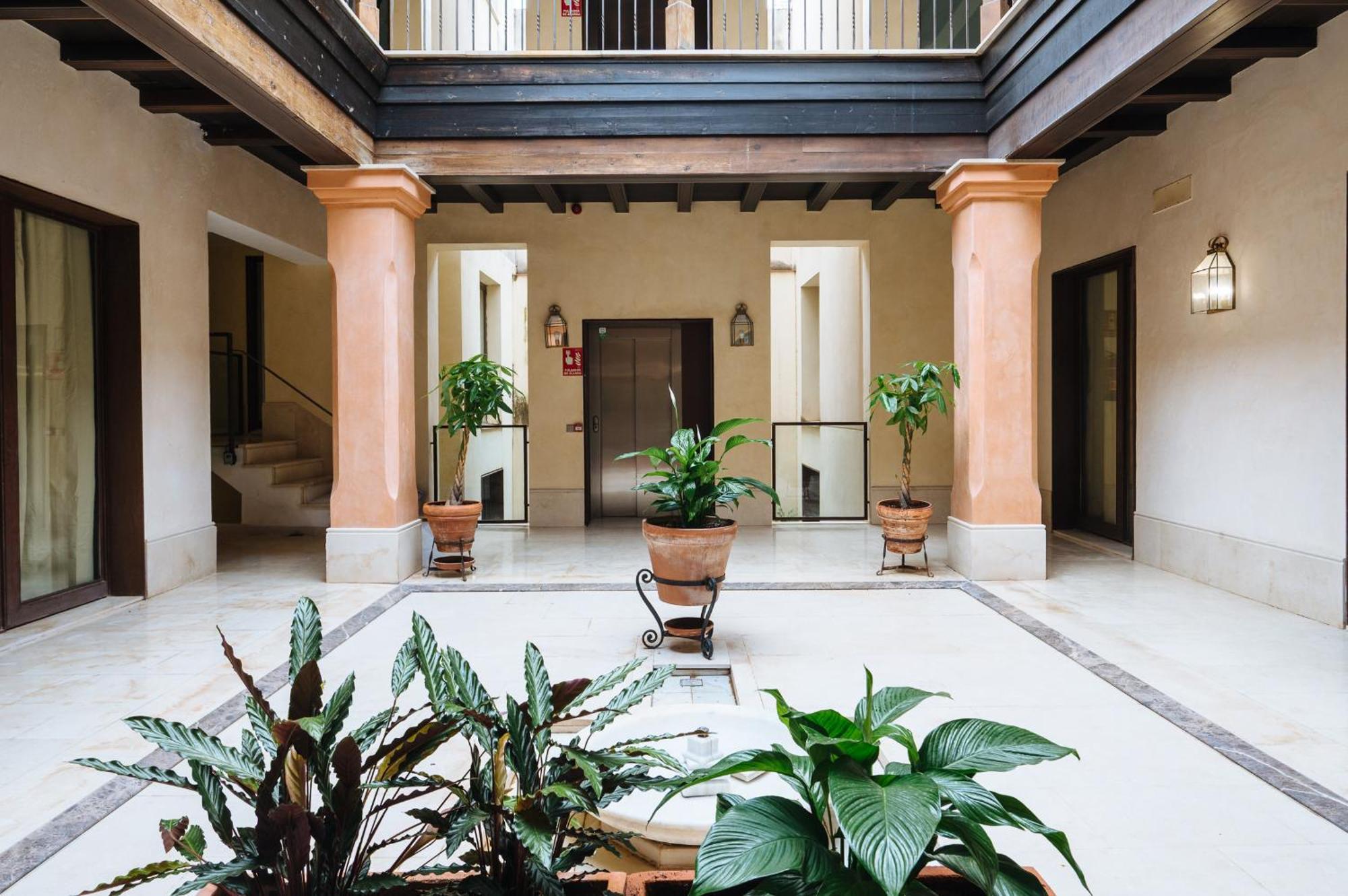 Apartamentos La Vistosona סביליה מראה חיצוני תמונה