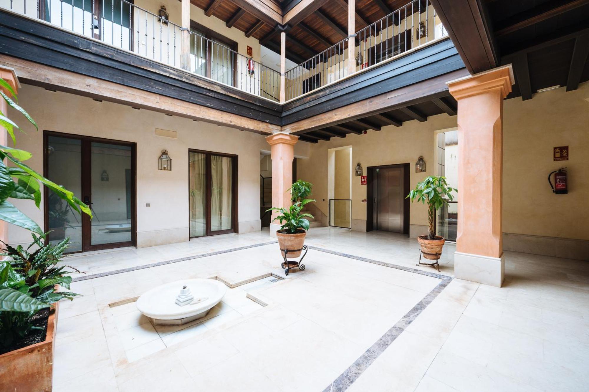 Apartamentos La Vistosona סביליה מראה חיצוני תמונה