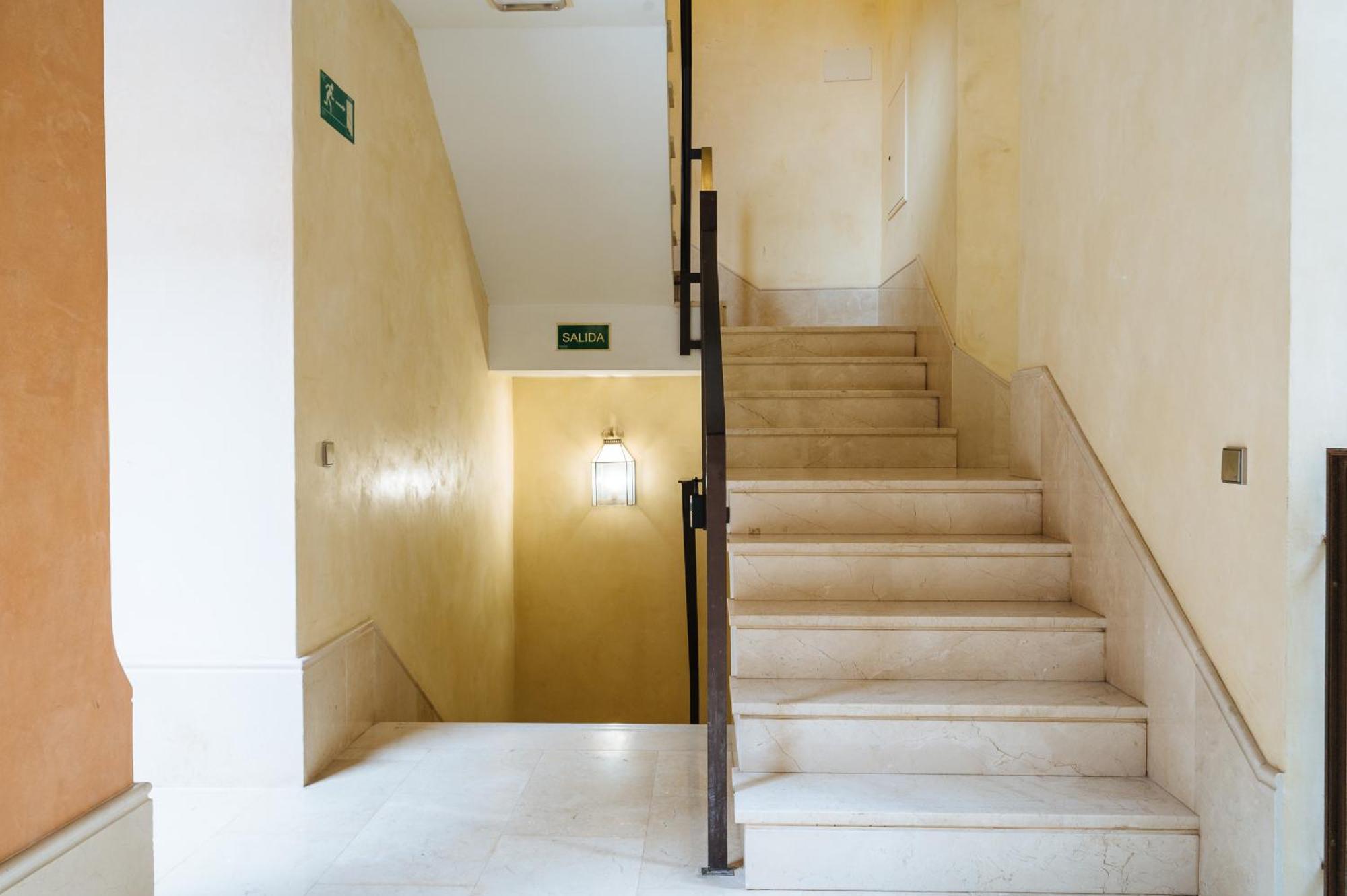 Apartamentos La Vistosona סביליה מראה חיצוני תמונה