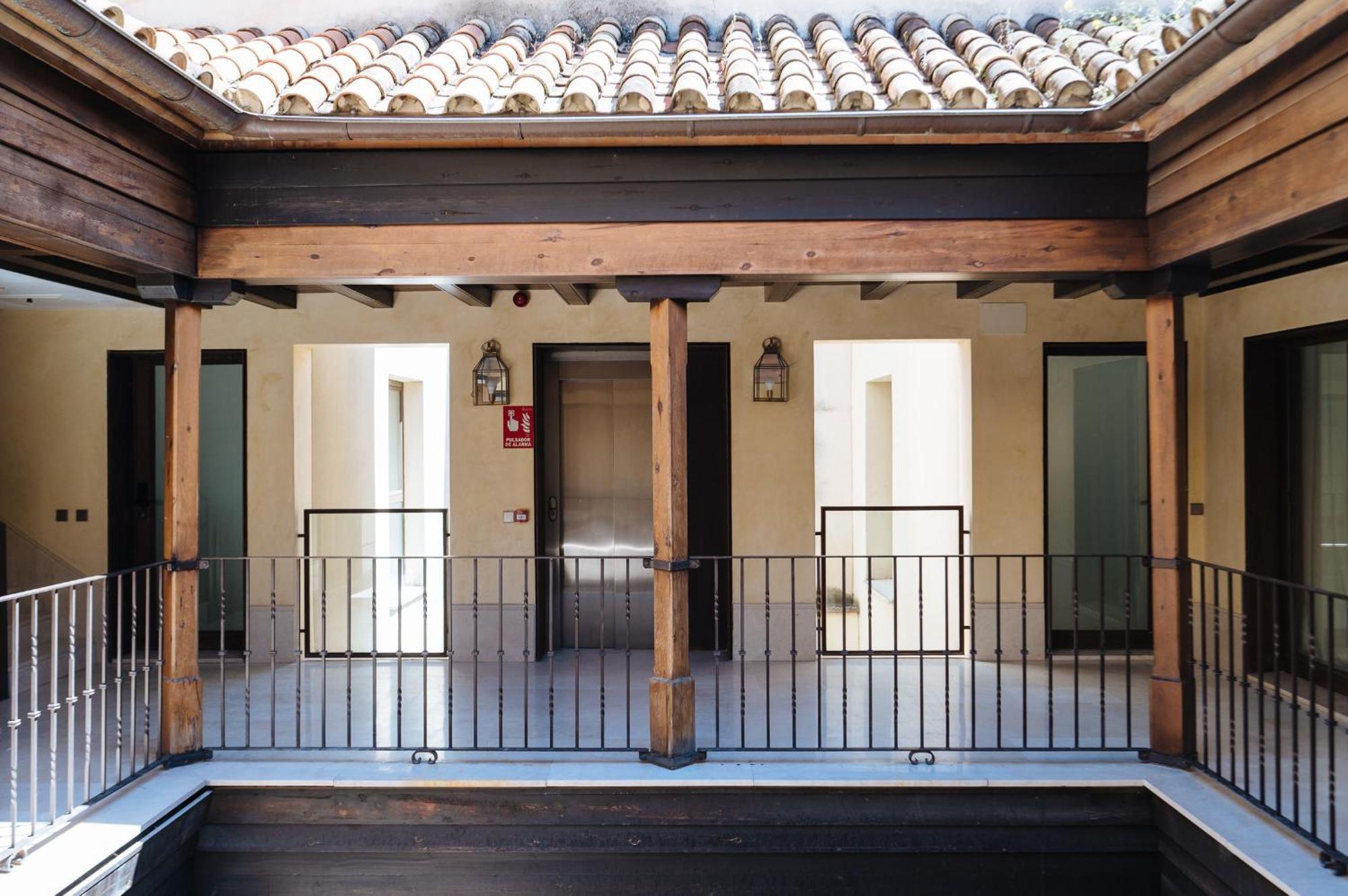 Apartamentos La Vistosona סביליה מראה חיצוני תמונה